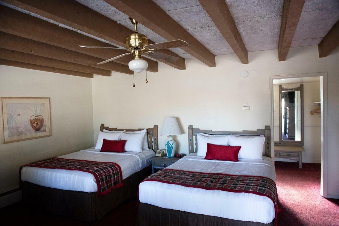 Hotel Kachina And Meeting Center Taos