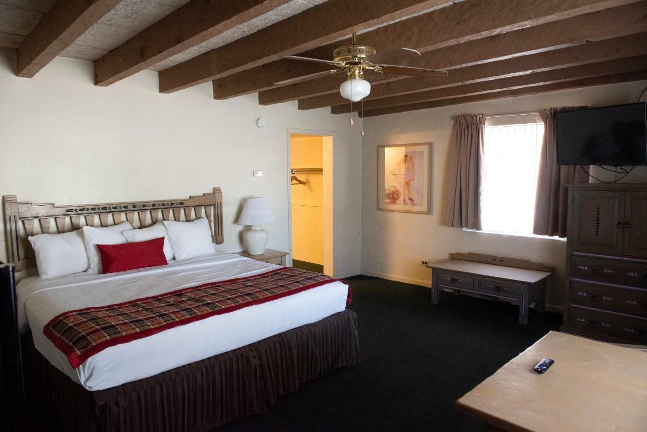 Kachina And Meeting Center Hotel Taos