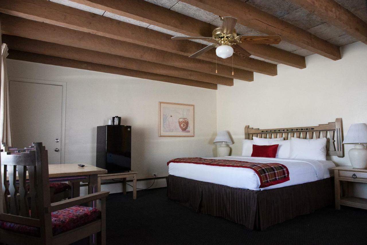 Kachina And Meeting Center Hotel 3*